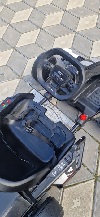 Kart Electric Audi Sport cu Functie DRIFT 24V 300W, 2 Viteze, LED
