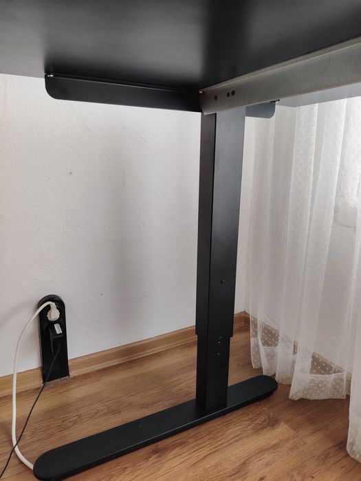 Голямо регулируемо бюро