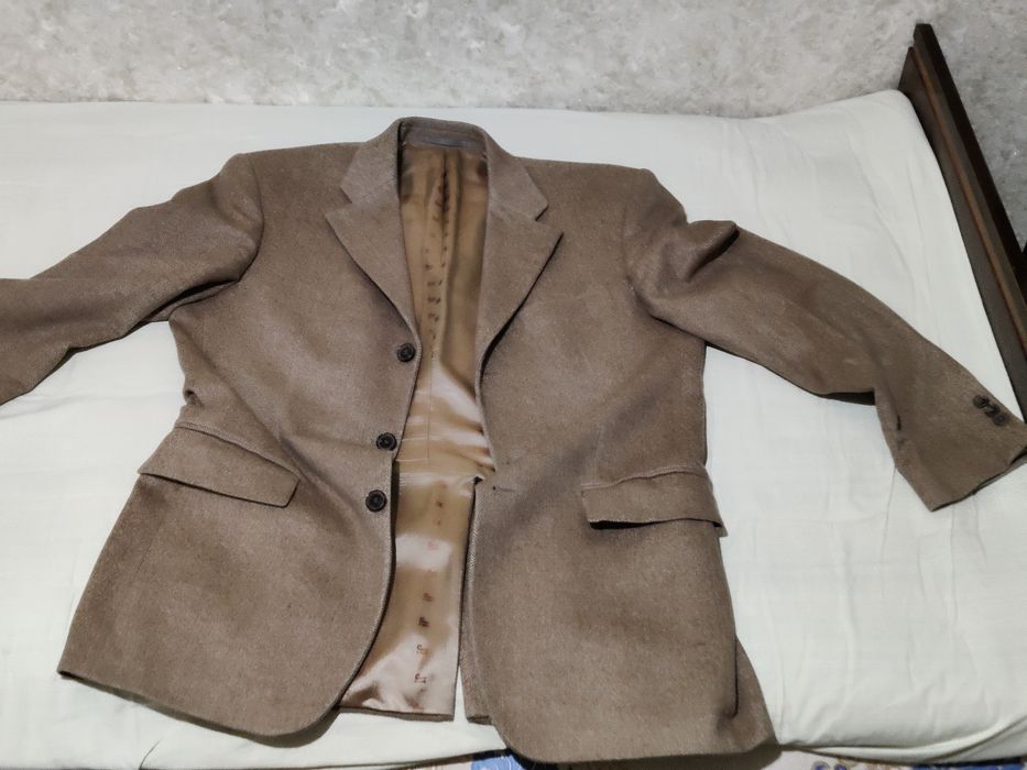 Шикарный мужской пиджак из шерсти ягненка