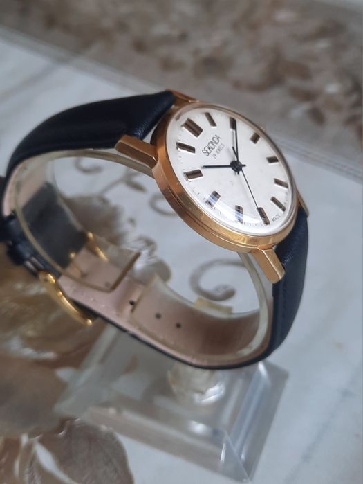 Позолоченные часы SEKONDA-Ау10