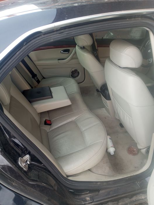 Cadilac BLS pentru dezmembrat