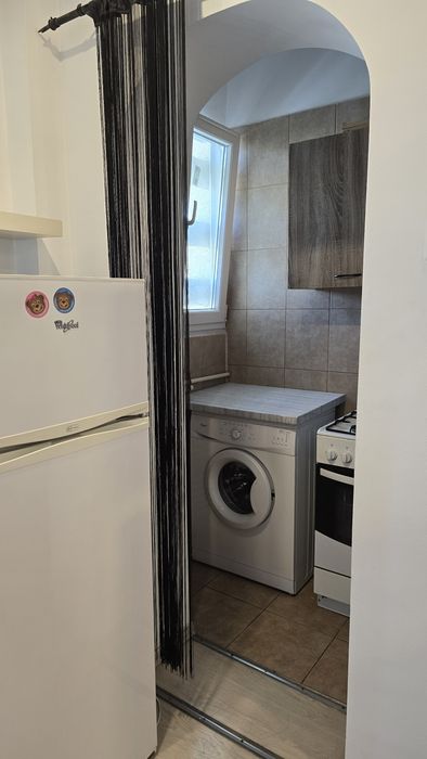 De inchiriat garsoniera floreasca