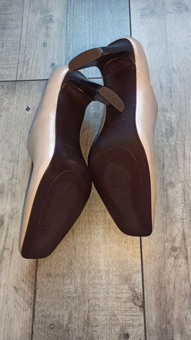 Pantofi Manga numărul 37