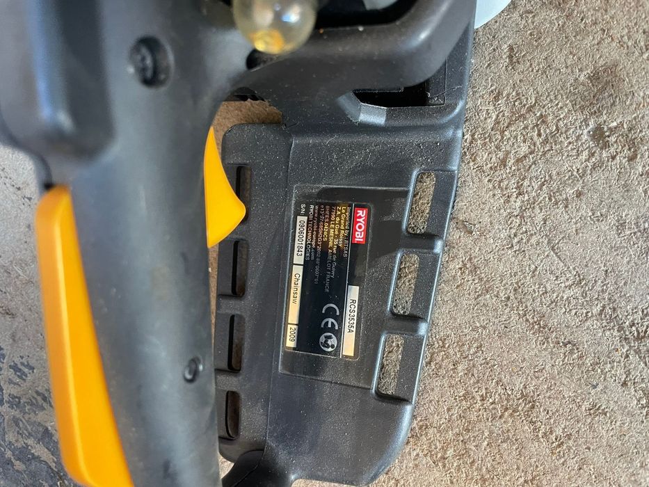 Drujba ryobi pe benzina