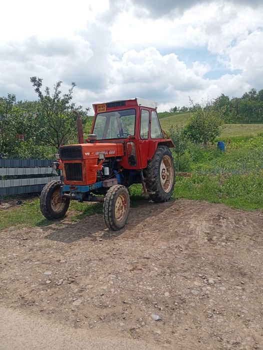 Disponibil tractor u650