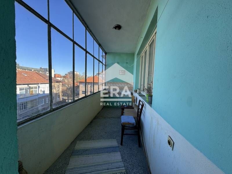 Продава се Четиристаен апартамент в Силистра, Център - 110 кв.м за 529 €/кв.м - Снимка #8