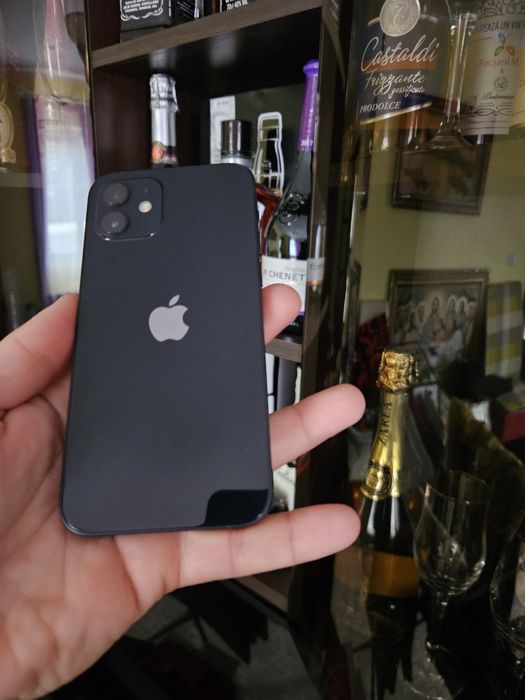 Iphone-15pro/13pro/13pro-Max/12/SE-impecabile libere retea