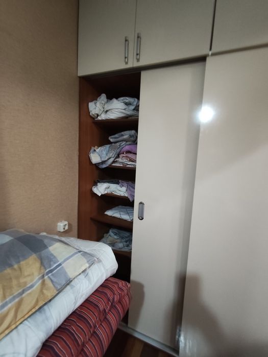 Срочно продам шкаф