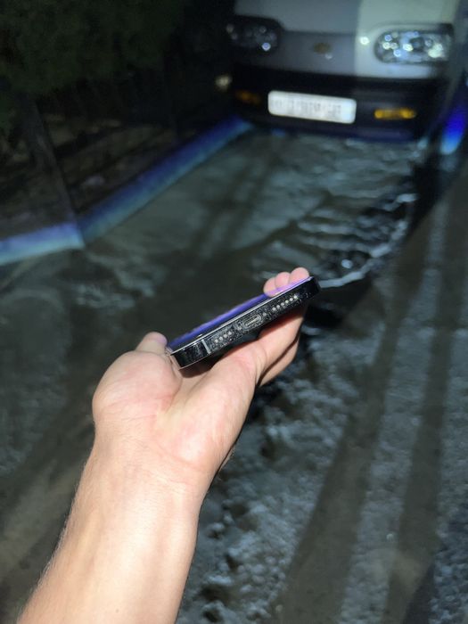 Iphone 14max sotiladi srochna