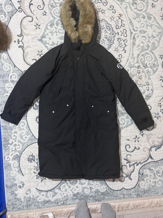 Продам женский куртка