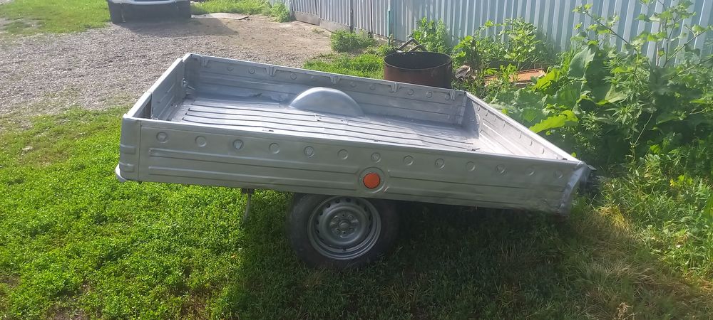 Продам 2104 с прицепом