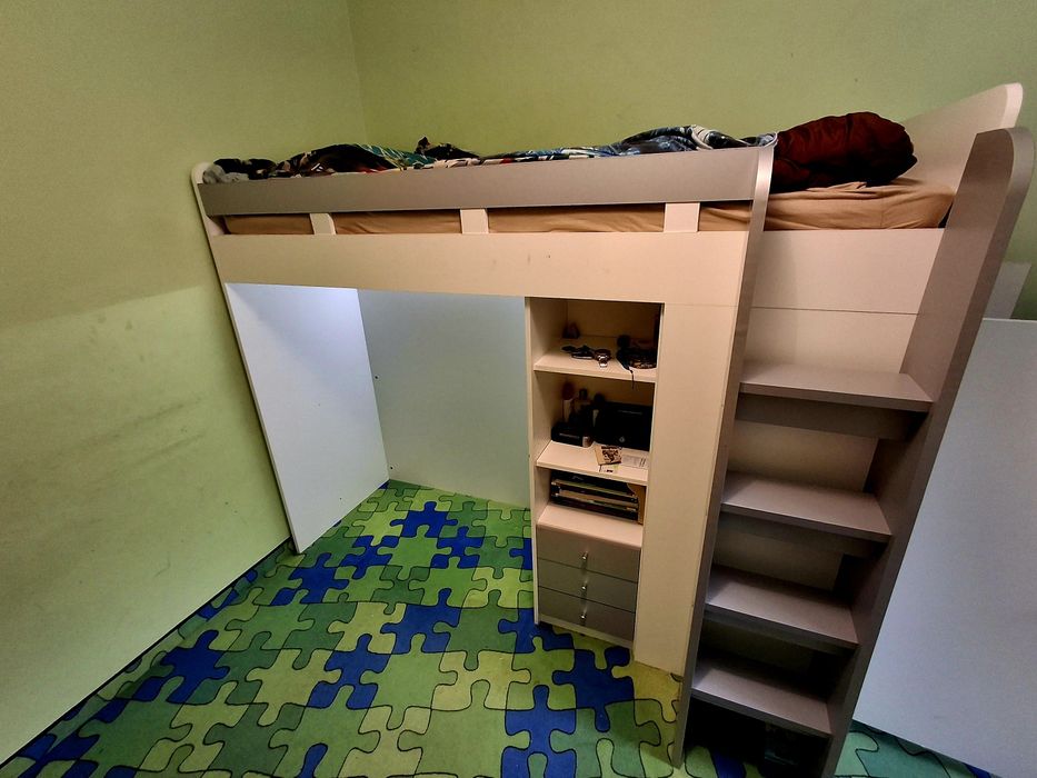 Детско лело с надстройка