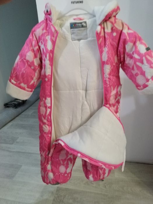 Продается зимний комбинезон-трансформер для девочки