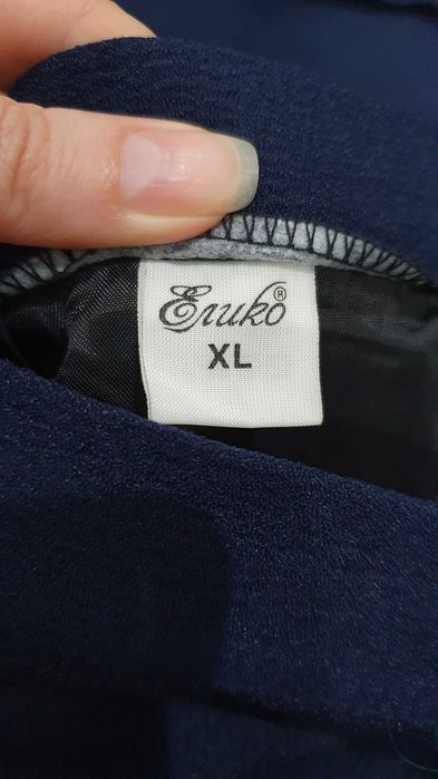 Дамски ризи / блузи / сако - размер L