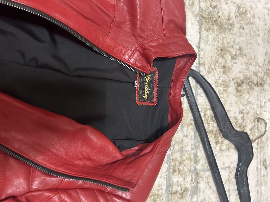 Ново дамско яке естествена кожа