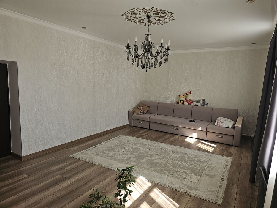 Продам дом в мкр Арай