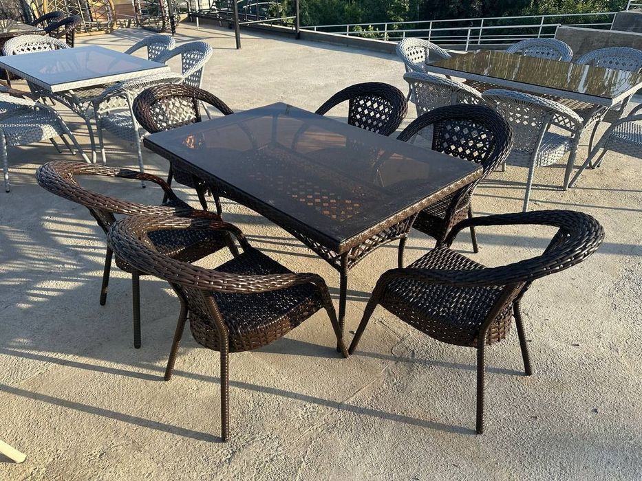 Deko fasondagi stol stul 8 kishilik