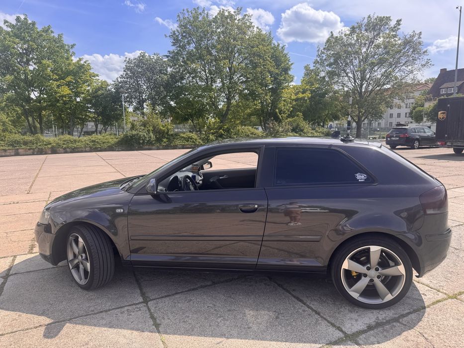 Audi A3 8P coupe