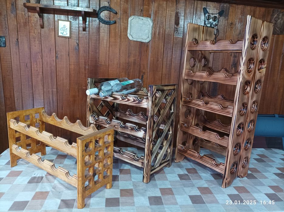 Стойка за вино .