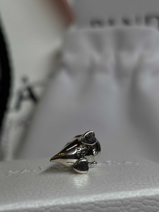 Пандора талисман Дино