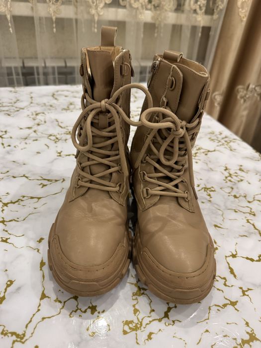 Сапоги зимние продается