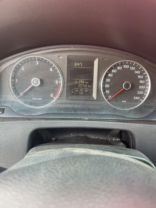 Volkswagen Transporter diesel, 1.107 € — imagine 4