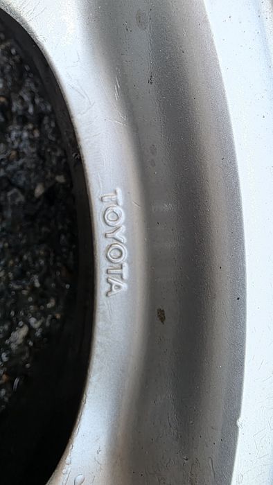 Продам диски тойота TOYOTA