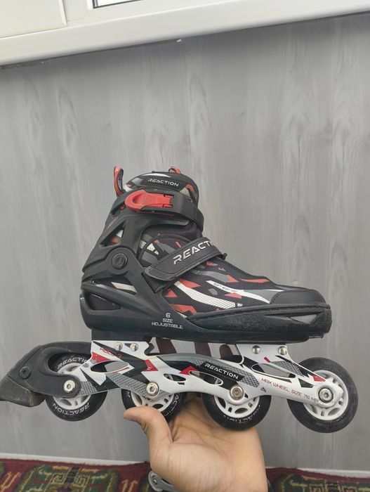 Продам Роликовые коньки