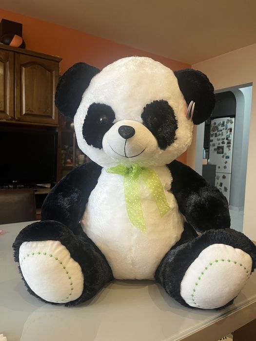 Нова плюшена панда