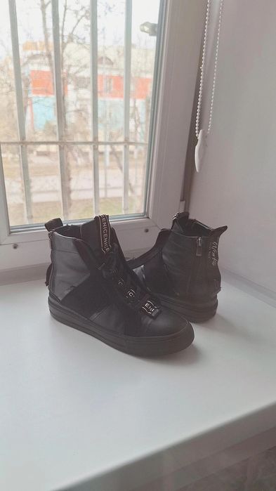 Ботинки женские демисезон р39