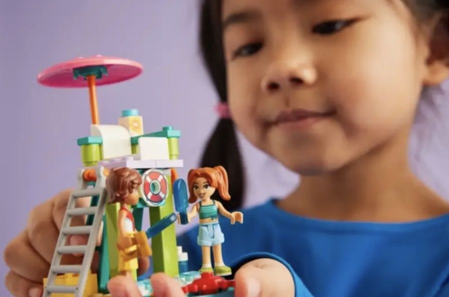 LEGO® Friends 42623 - Плажен воден скутер