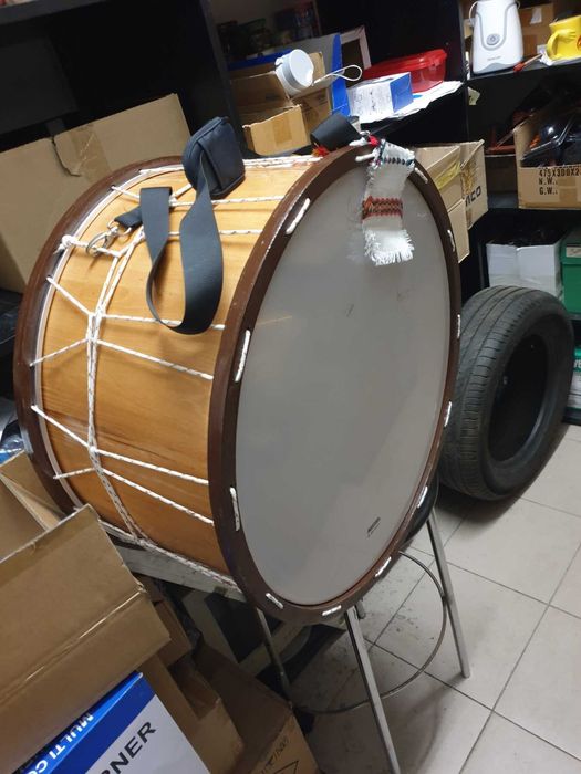 Продавам нов тъпан 22" с калъф шит за него