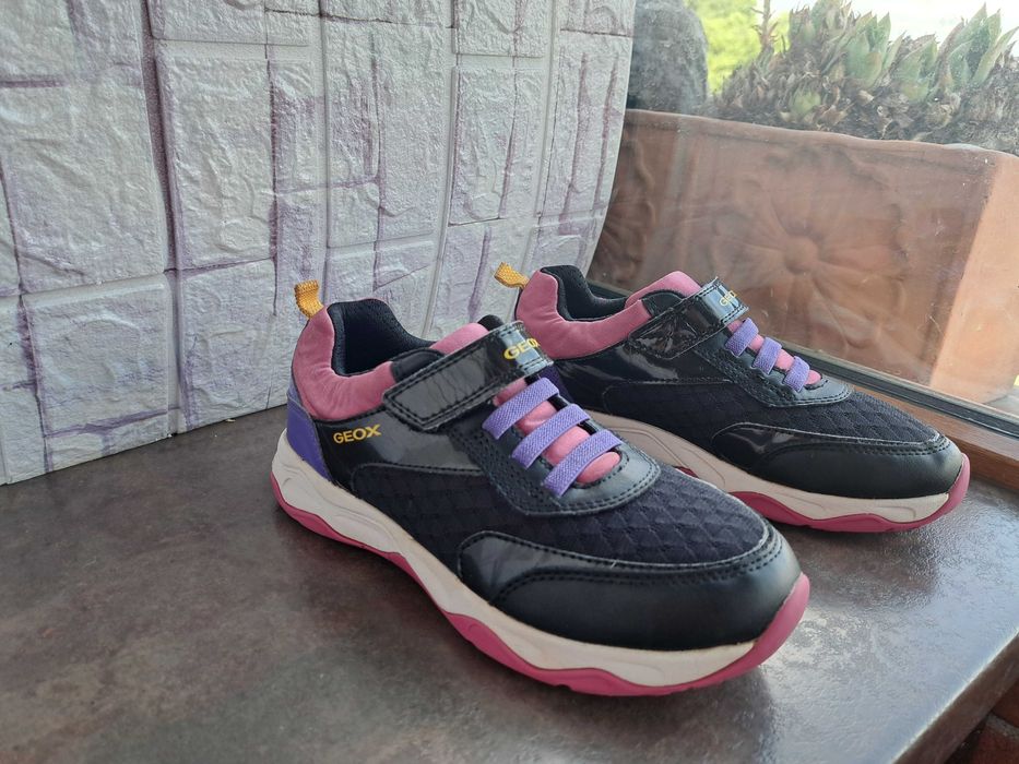 детски маратонки за момиче,кецове,спортни обувки Geox,34,геокс