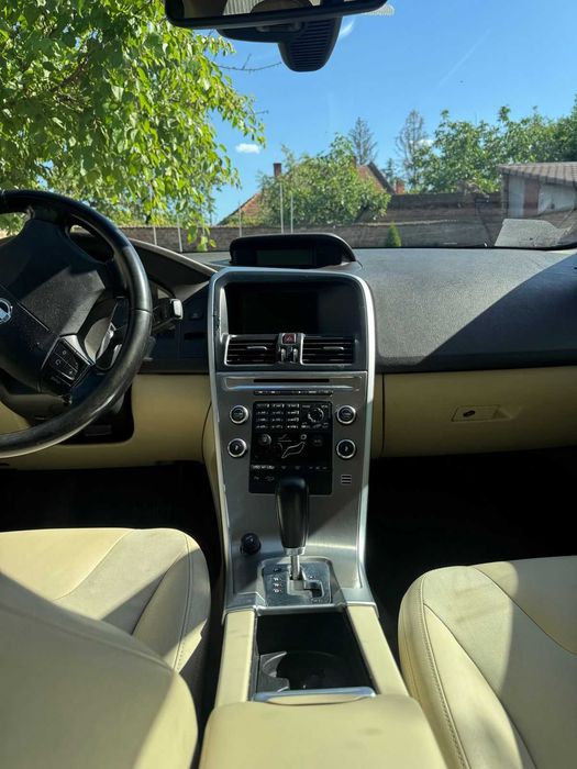 VOLVO XC60 2009 — imagine 4