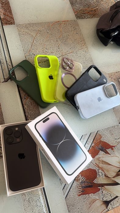 Продавам IPhone 14 pro