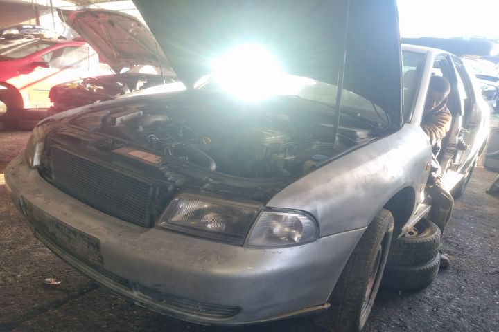 Lampa / Tripla stop stanga pe aripa Audi A4 B5