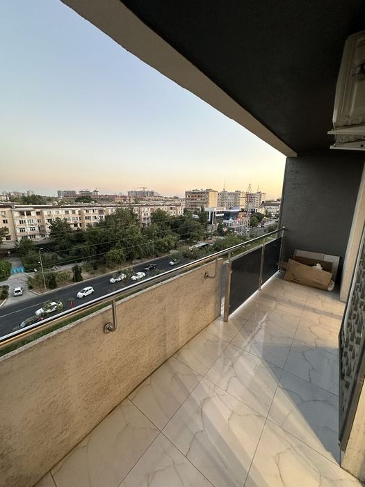 Аренда 1 комнатной квартиры Юнусабад 14-квартал ЖК Xonsaroy Sayram