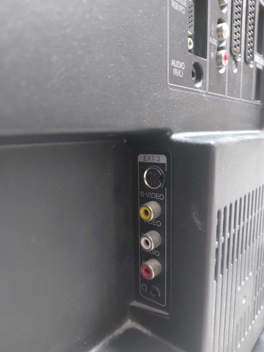 Televizor 32" / 81 cm Sharp LC-32D44E-BK
