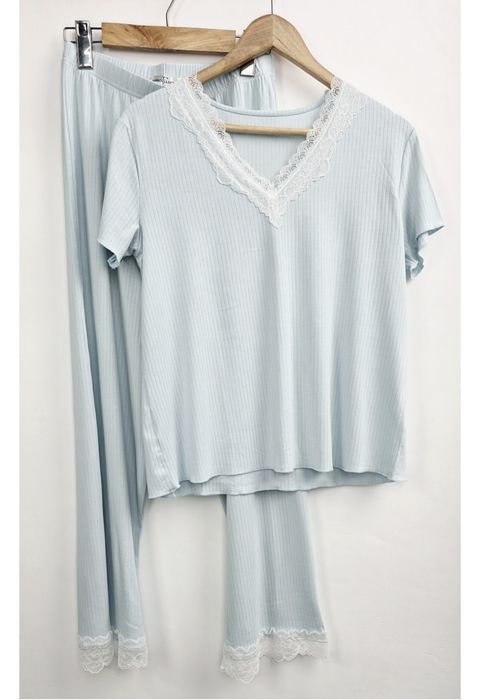 Пижамы женские (одежда для дома)