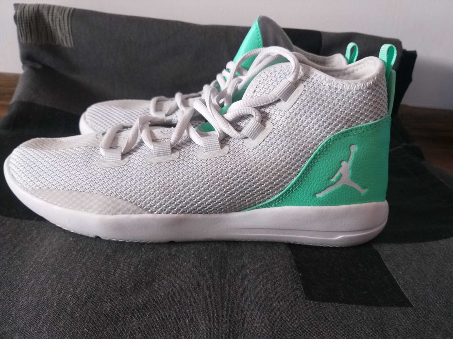 Nike Air Jordan Snicker - маратонки р-р 40