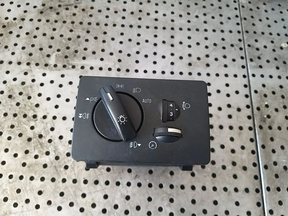Bloc lumini ford c max 1 4m5t13a024ca