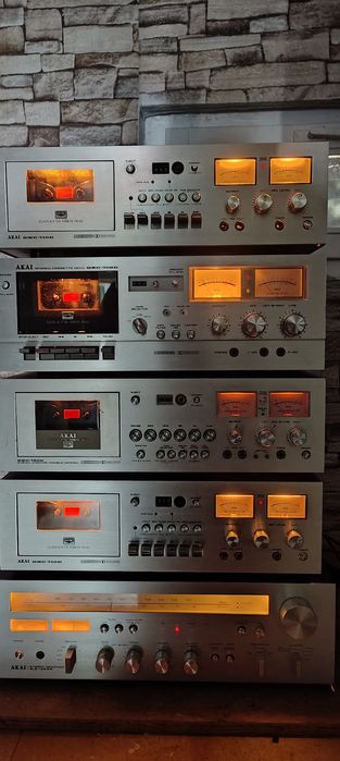 Linie Akai AA-1050,GXC-709D,GXC-710D,GXC-760D