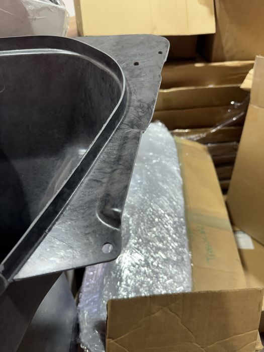 Нов леген багажник Chevrolet corvette c8