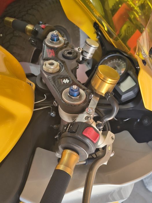 SUZUKI GSX R 1000 impecabil/tunning!