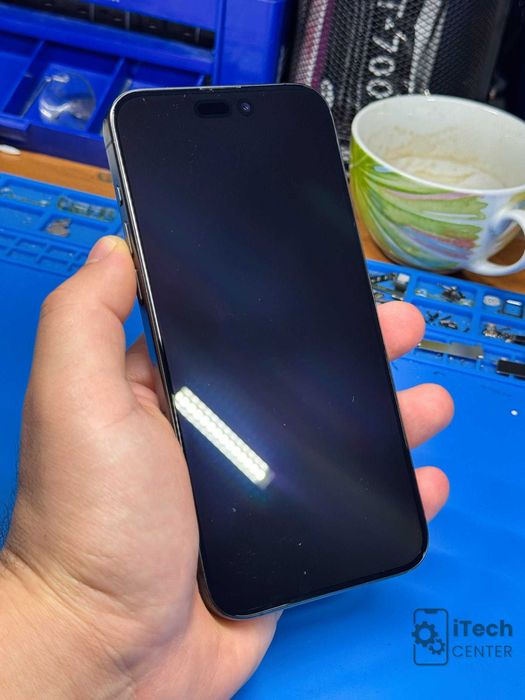 Оригинален дисплей за iPhone 15 PRO MAX, клас C, минимална забележка!