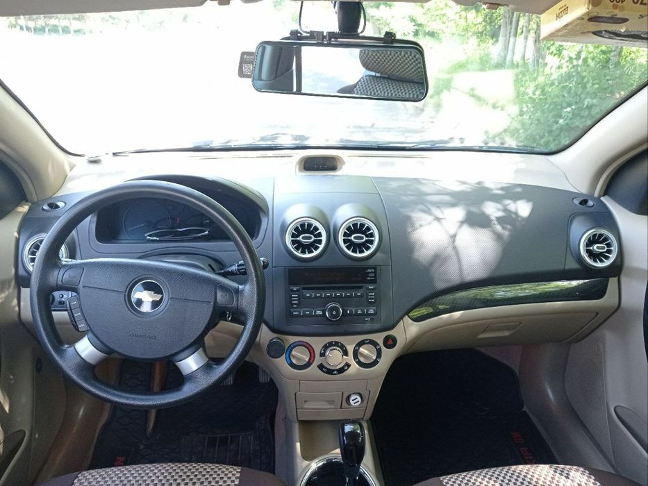 Nexia 3 bejviy salon ideal holatda sotiladi