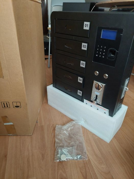 incarcator telefon pentru baruri
