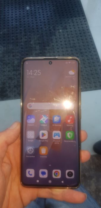 Срочно продам телефон