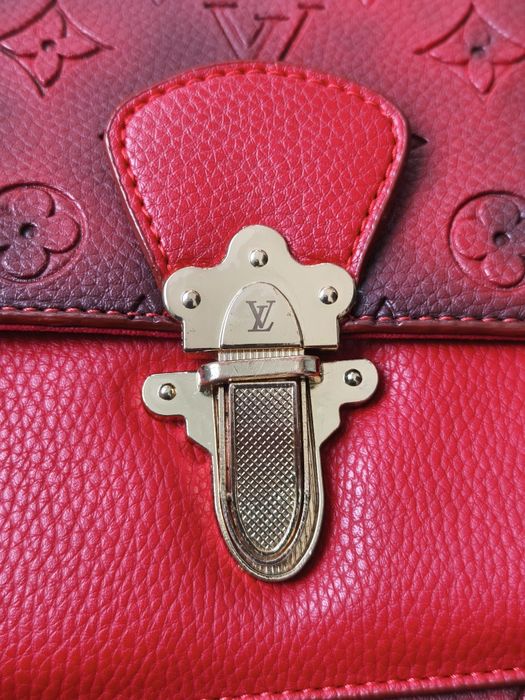 Geanta dama Louis Vuitton
