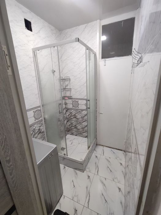 Сдается 1'2 комнатная квартира Юнусабаде 15,рядом метро Туркистан